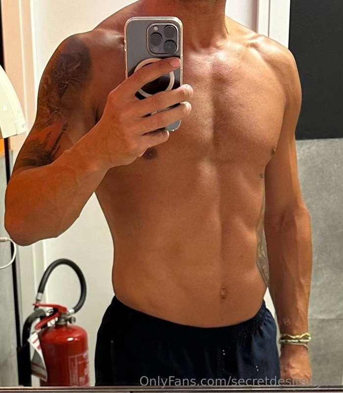 Vi aspetto in chat ...I'll be waiting for you in the chat ....