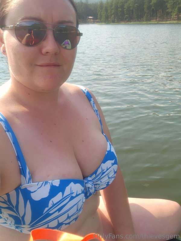 Had a marvelous time paddle boarding yesterday! 🌞