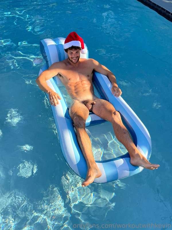 Happy holidays 😘 