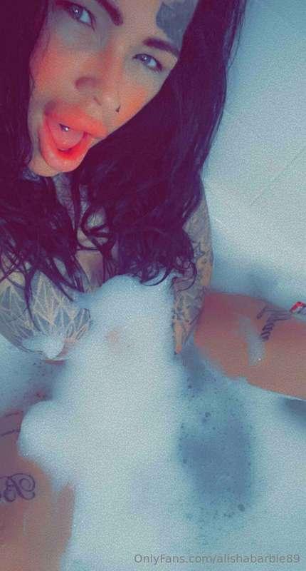 nothing beat a nice bubble bath in the morning only thing be..