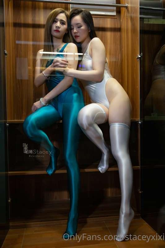 Me and my bestie in amazing swimsuit with mask and gloves，in..
