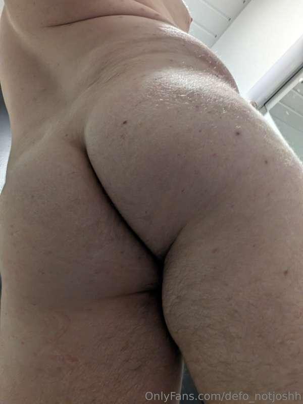 It's not gonna eat itself...