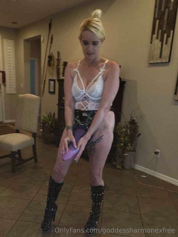It's time to accept your fate slave. Submit to me now, thank..