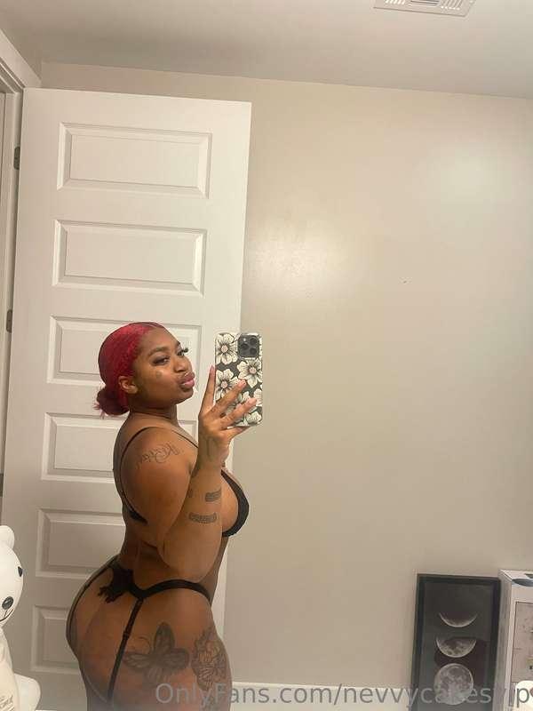 Please 🙏 tell me you’re online, I need to cum and want to ge..