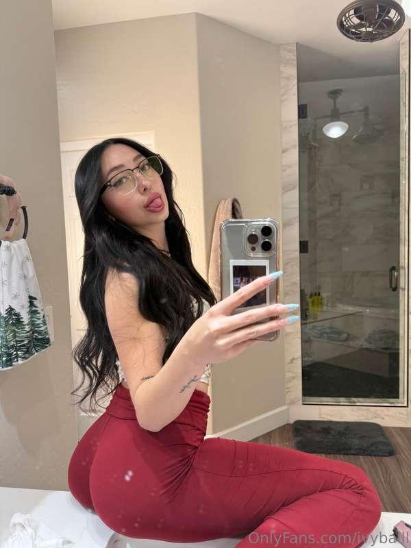  Do you want to be on top of me? 👀