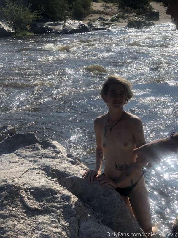 Do you wanna vacation with me?