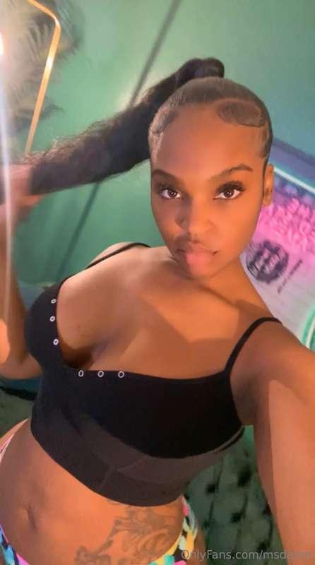 Send me a message💋