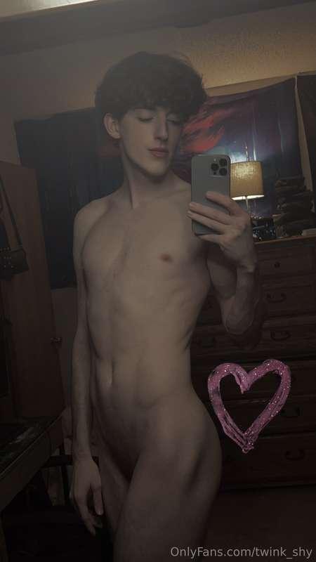 twink_shy image #0