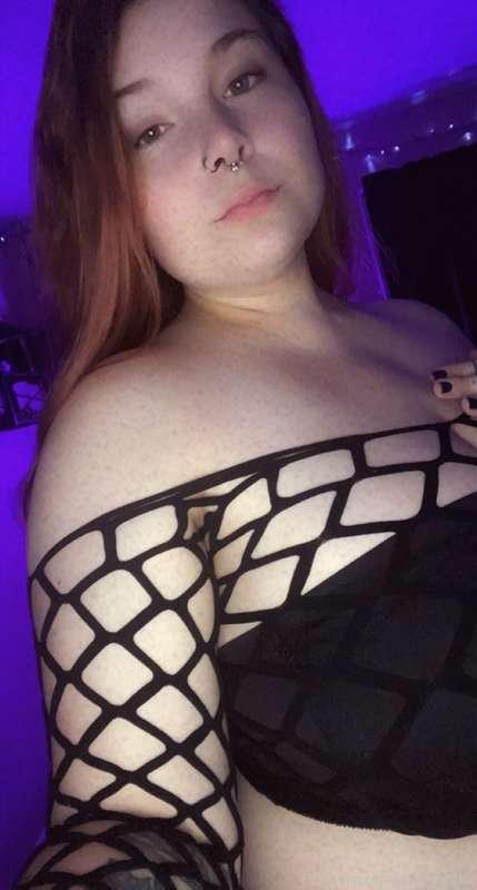 Happy Monday 🖤 🌹 don't forget about my premium snap access f..