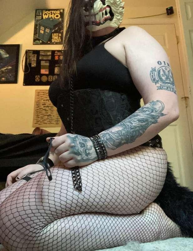 nikkisfloof image #3