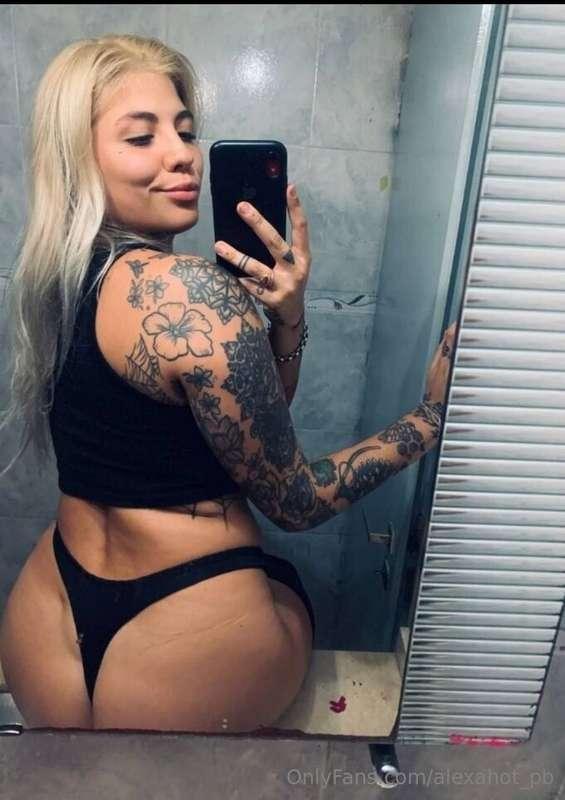 🌸 @Carlamel 🌸 @Carlamel🌸
🔥𝙃𝙊𝙏 𝘼𝙎𝙎 𝙊𝙉𝙇𝙄𝙉𝙀🔥
She' s a playful b..