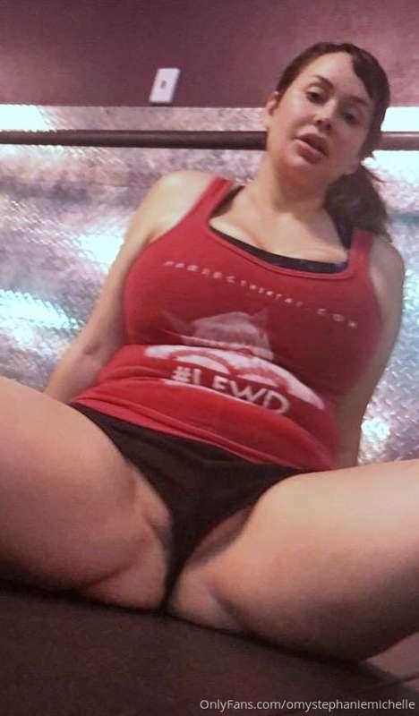 Guess who was a silly little thot at the gym today? 🤤