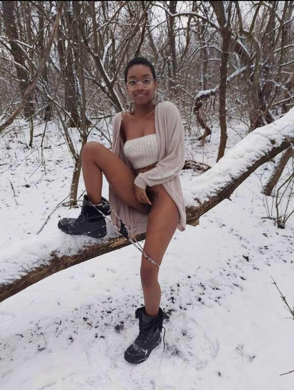 Excuse my awkwardness, it was 25 degrees. 😝