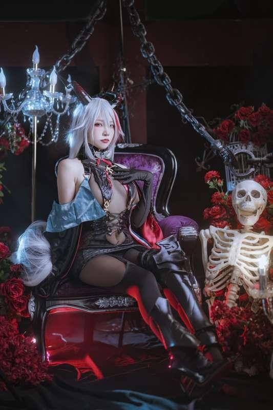 202504 Beautiful role-playing Azure Egil