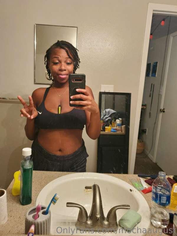 Hehe look at the hair 🙈😩