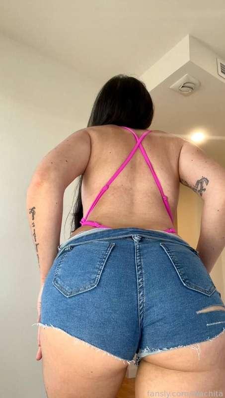 DM