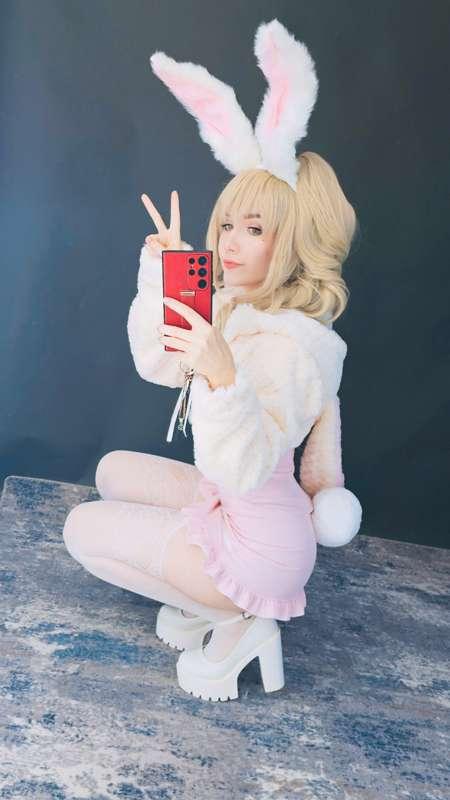 Rabbit Selfie and Video🥕🐰