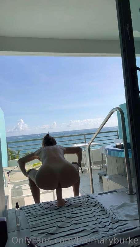 *J3 - PR - balcony dildo cum in Puerto Rico 🇵🇷 Public dildo ..