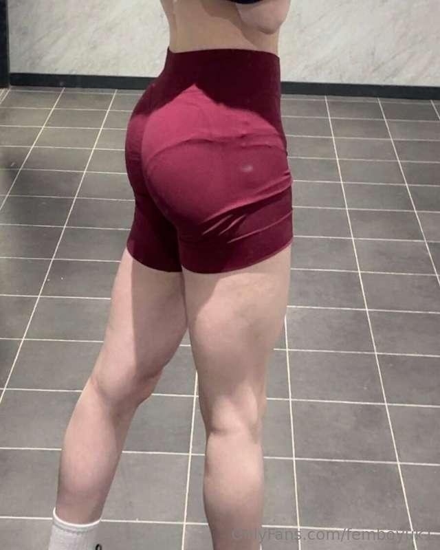 femboyuk1 image #2