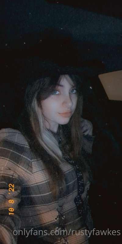 what do we think about cowgirl rusty?? cx