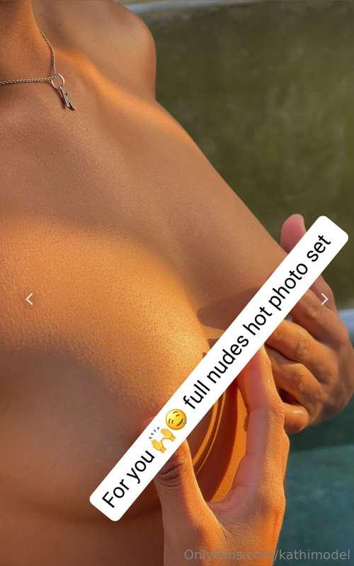 For you 🙌🤤 full nudes hot photo set 💌