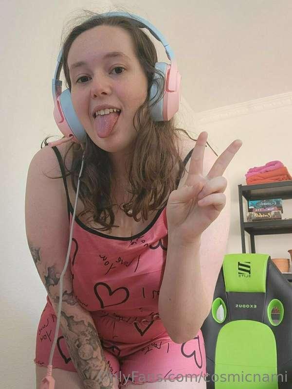 Morning! 😘 Wanna watch anime in sub and every english word w..