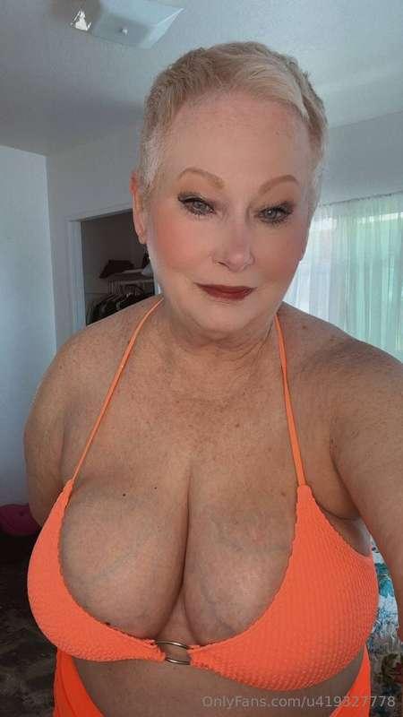hey daddy, you like what you see?