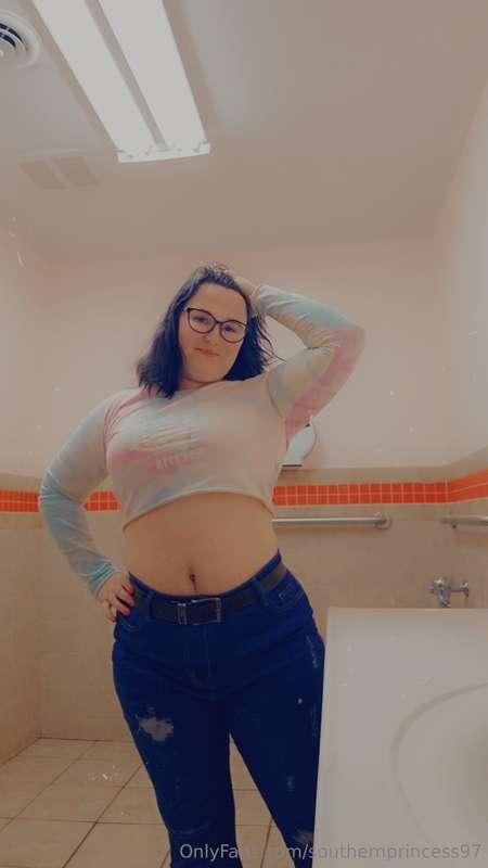 Feeling pretty. Tips are greatly appreciated.