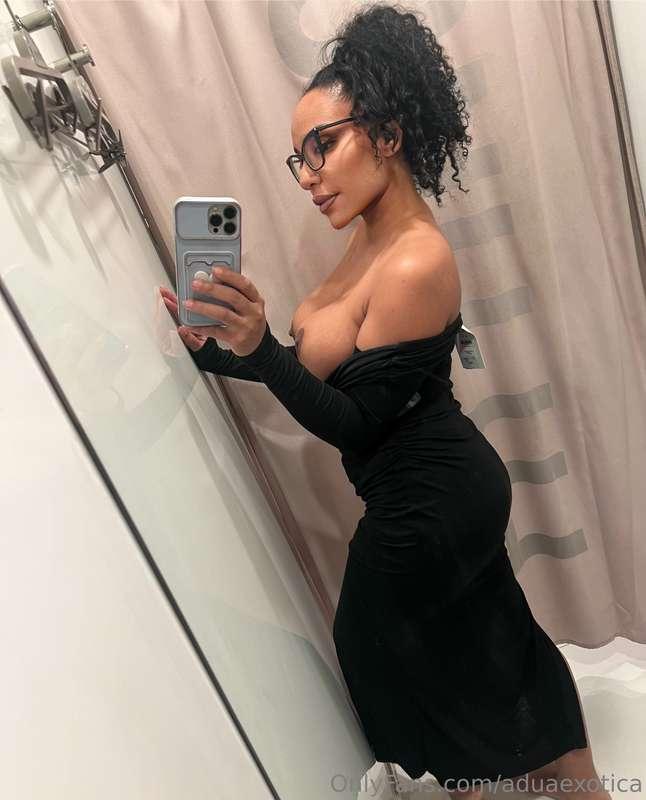 Does the Bbby dress look good on me, or do you like somethin..
