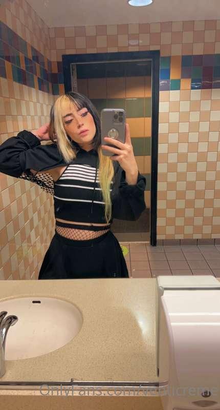 🥀