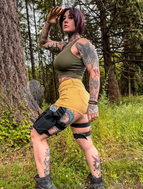*NSFW Lara Croft Photoset!* Tips are very appreciated - free..