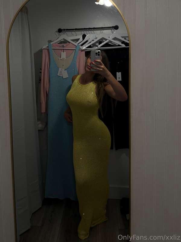 it’s my birth MONTH🎉💕🎁🎂🎊🥳🎈😘 Should I buy this dress to wear ..