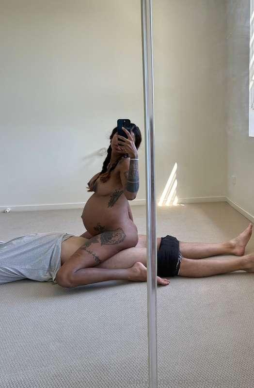 Day 4/7Fuck me in every position you can think of in front o..