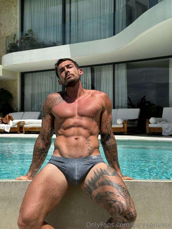garyxprivate image #1