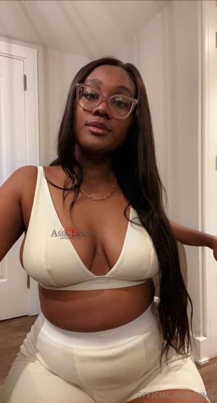 can I tease you? 💦@xasialynnx 
