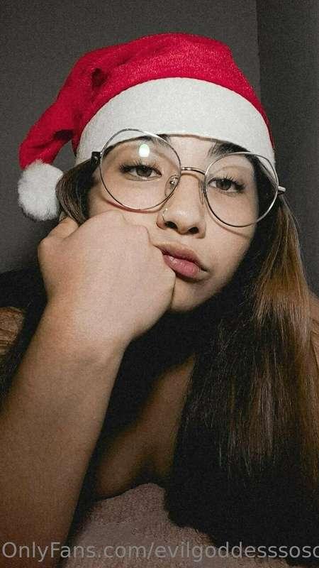 evilgoddesssoso image #1