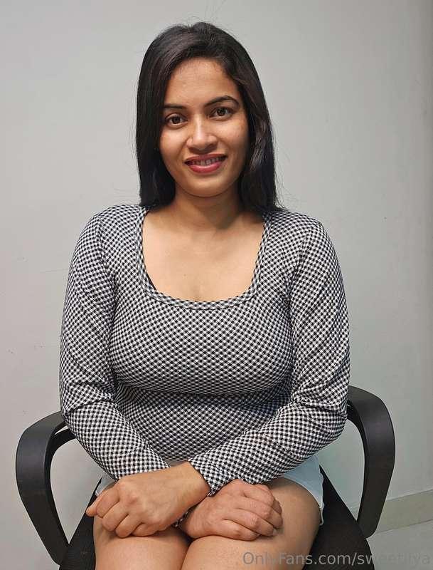 Do you like when I look up at you 🥺?