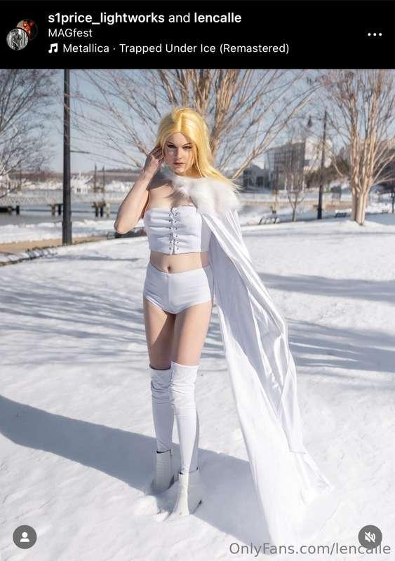 Did a shoot in the freezing cold today! I love how Emma Fros..