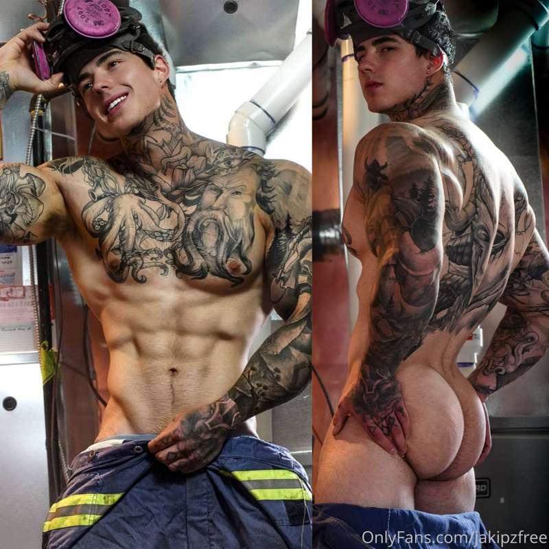 Repair mans here, show me the hole I need to fill 😈👅 & what ..