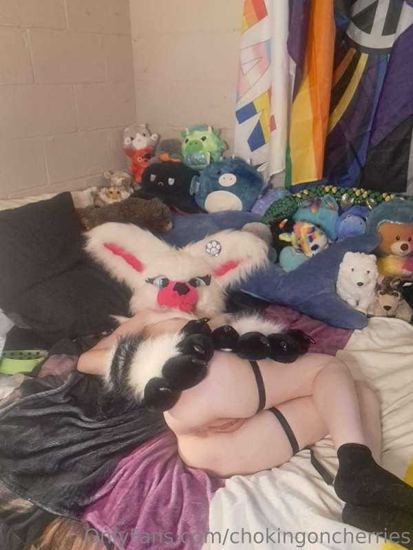 chokingoncherries image #3