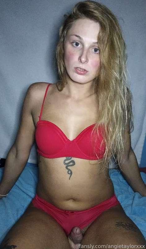 Just got out of the shower, no makeup and 
                        still wet. 💦💦
Does anyone else get really horny when they 
          take a nice warm shower? 😛😛
Something about feeling the water hitting my girly dick just makes me sooooooo hard. 
                         😜😉 




#fyp #ts #trans #transgirl #mtf #transgender #sissy #girldick #tgirl #blonde #red #shower #wet #dick  