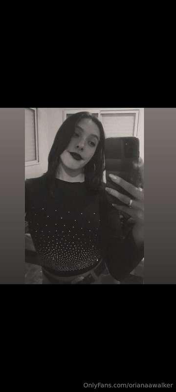 Welcome to my profile I hope you have a great time 😋😊❤️