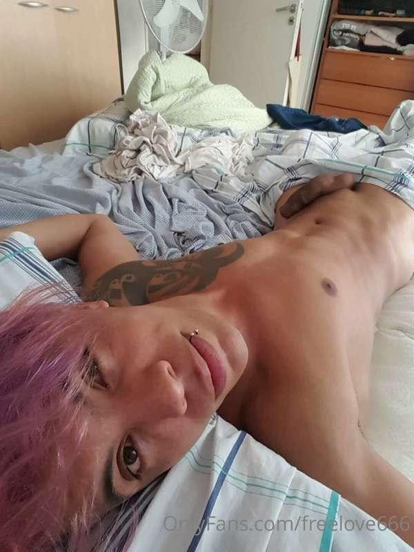BUENOS DIAS BBS. LES DEJE UN TRIO EXPLOSIVO EN EL DM