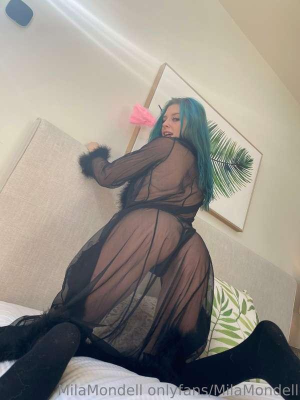 How many rounds can you go with me? 🥵