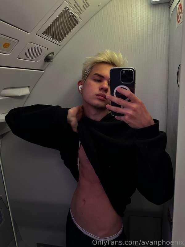 You can’t even imagine how much I love catching flights💔 Tod..