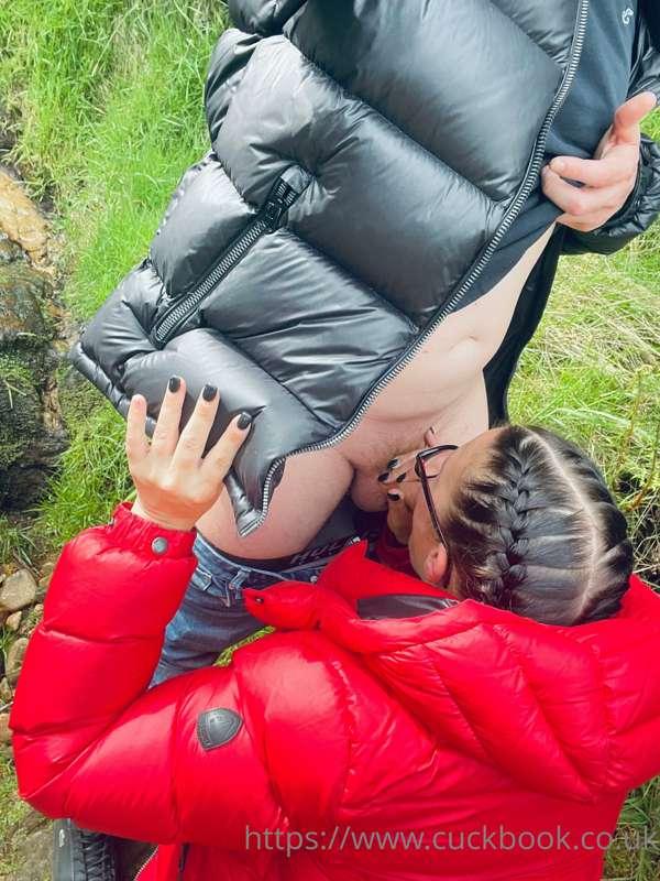 Made cuck drop his pants so that I can give the dogging punt..