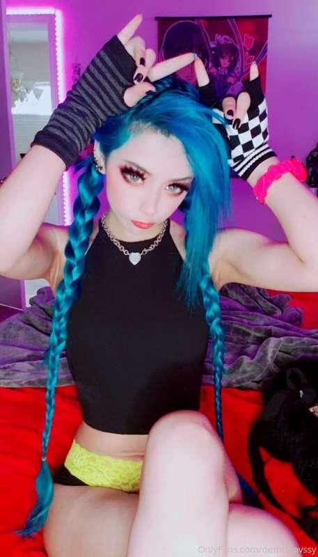 Put my hair in braids <3