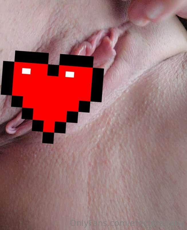 I need your tounge deep inside my tight wet pussy