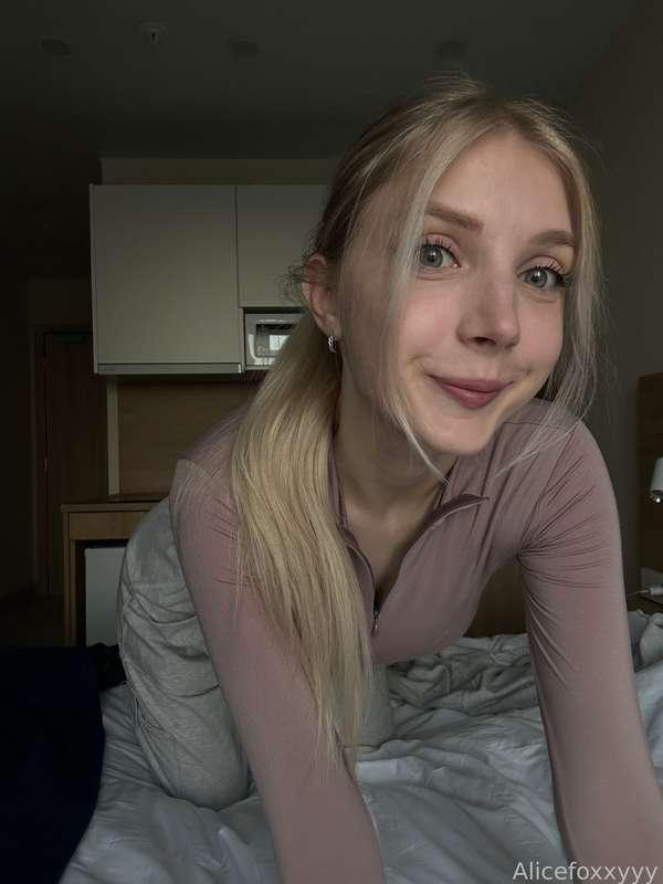 alicefoxxyy image #2