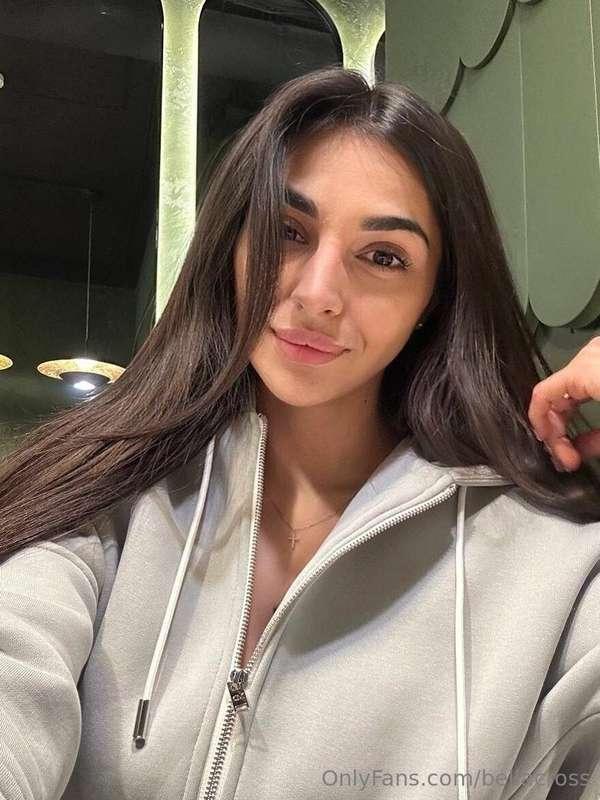 𝐅𝐑𝐄𝐄𝐄 𝐒𝐔𝐁𝐒𝐂𝐑𝐈𝐏𝐓𝐈𝐎𝐍🟢CLICK HERE - @rosy_mur🟢This cutie is onli..
